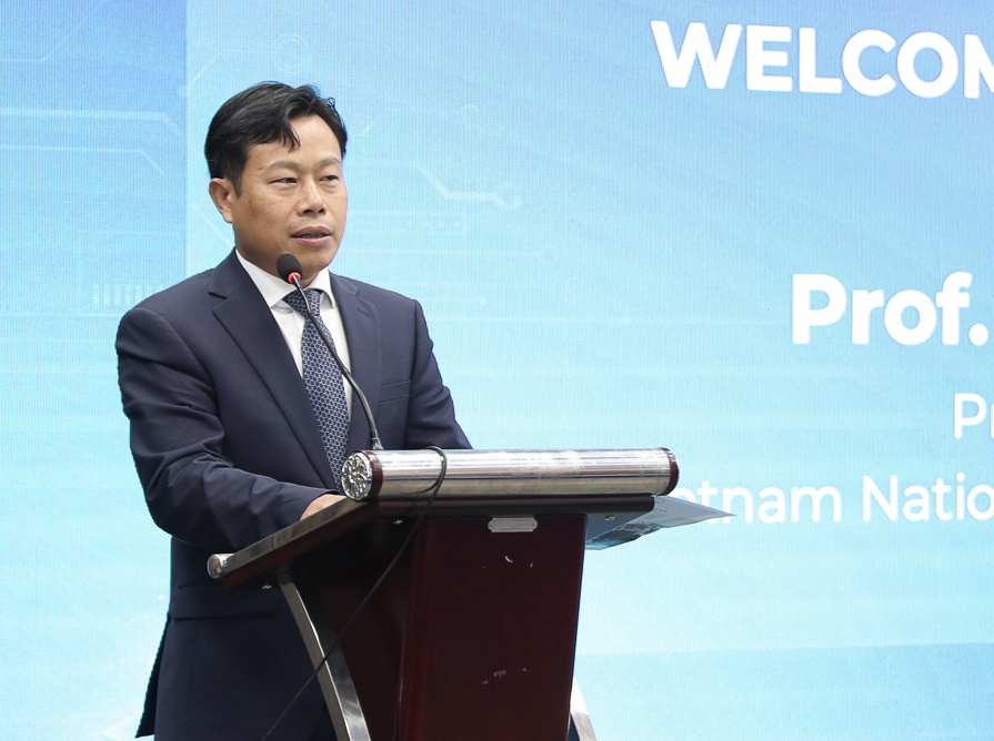 DH Quoc gia Ha Noi 'bat tay' voi DH Thanh Hoa dao tao, nghien cuu AI hinh anh