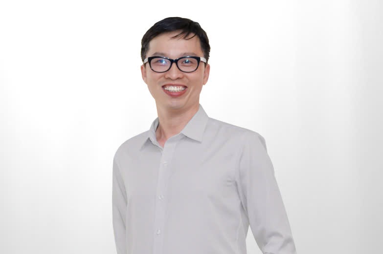Thac si 43 tuoi duoc bo nhiem lam pho hieu truong dai hoc o TP.HCM hinh anh