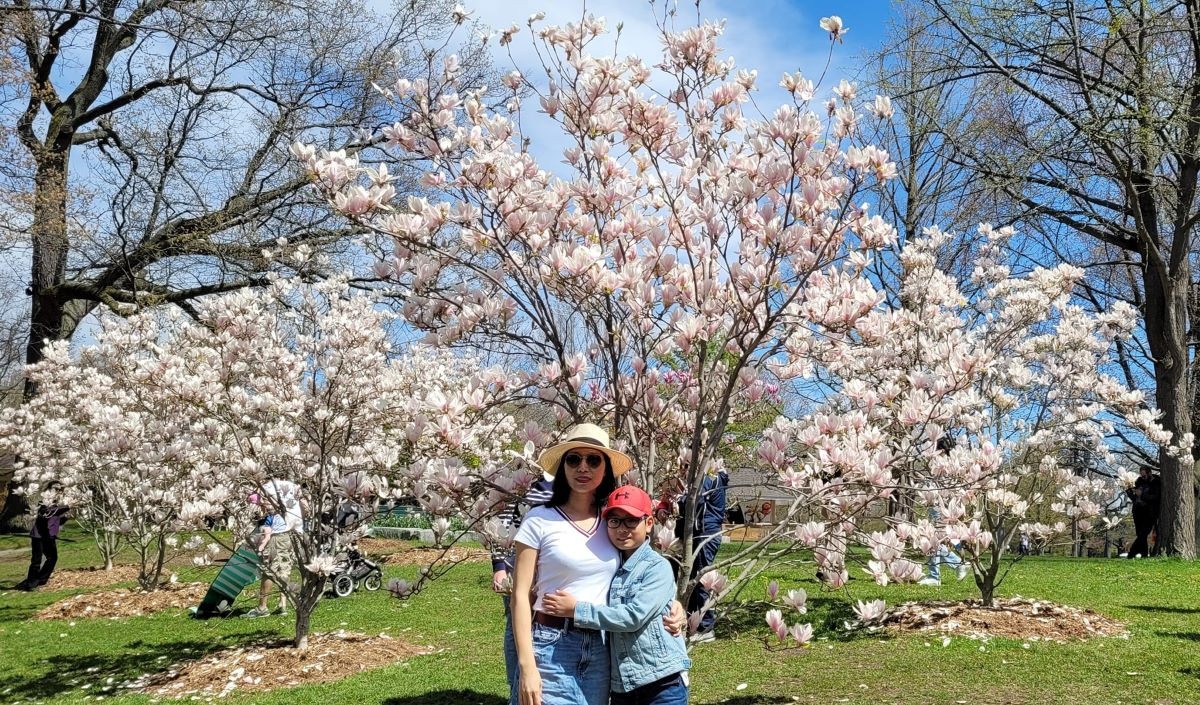 Cach me Viet o troi Tay day con yeu tieng Viet va tu hao ve que huong hinh anh