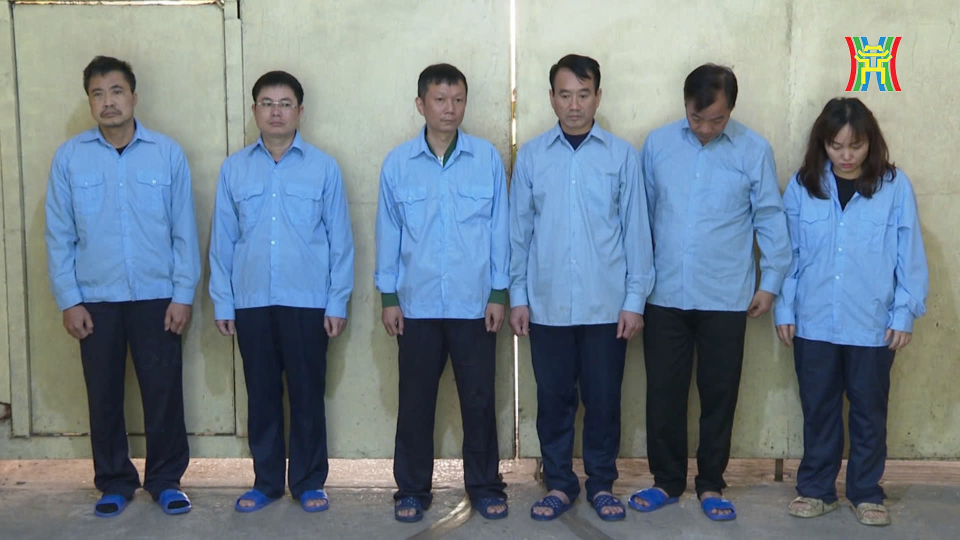 Quan Hoang Mai,  Ha Noi,  Nhan hoi lo anh 1