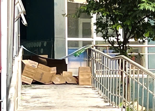 Nu sinh tu vong duoi san ky tuc xa DH Quoc gia TP.HCM hinh anh