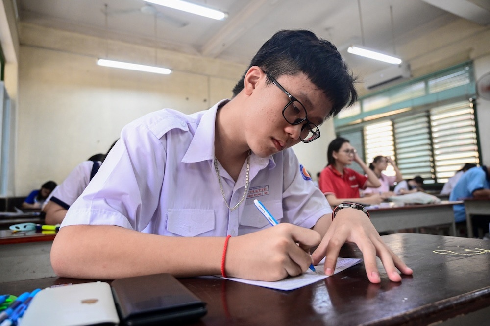 93% truong o TP.HCM hoc 2 buoi/ngay, hoc sinh duoc day gi o truong? hinh anh