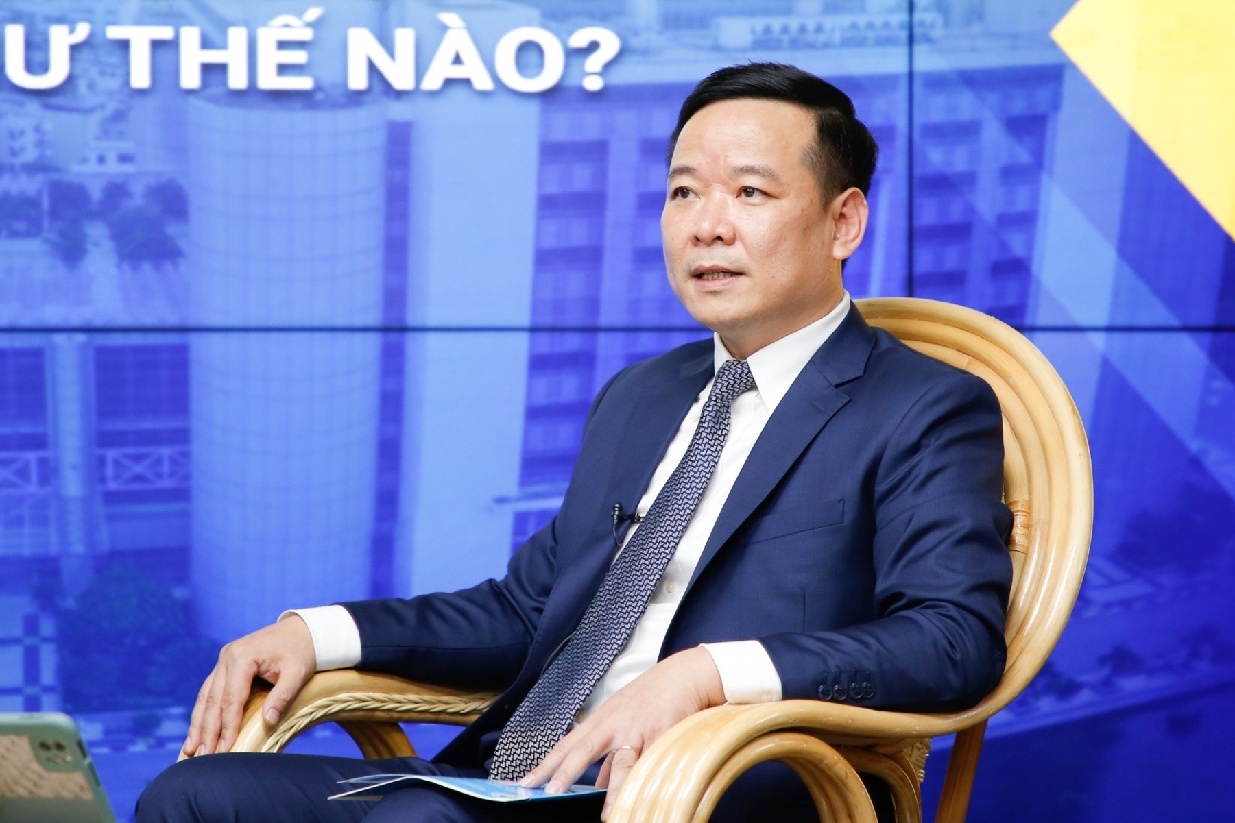 Dai hoc Kinh te Quoc dan sap co giam doc moi hinh anh