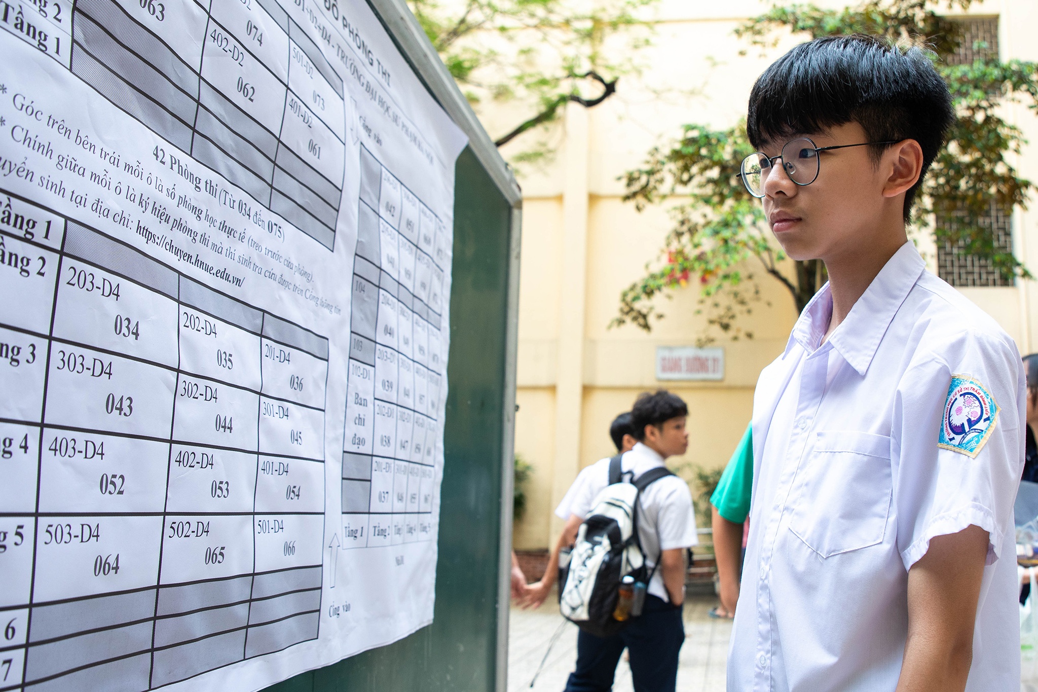 thi 10 chuyen Su pham anh 7