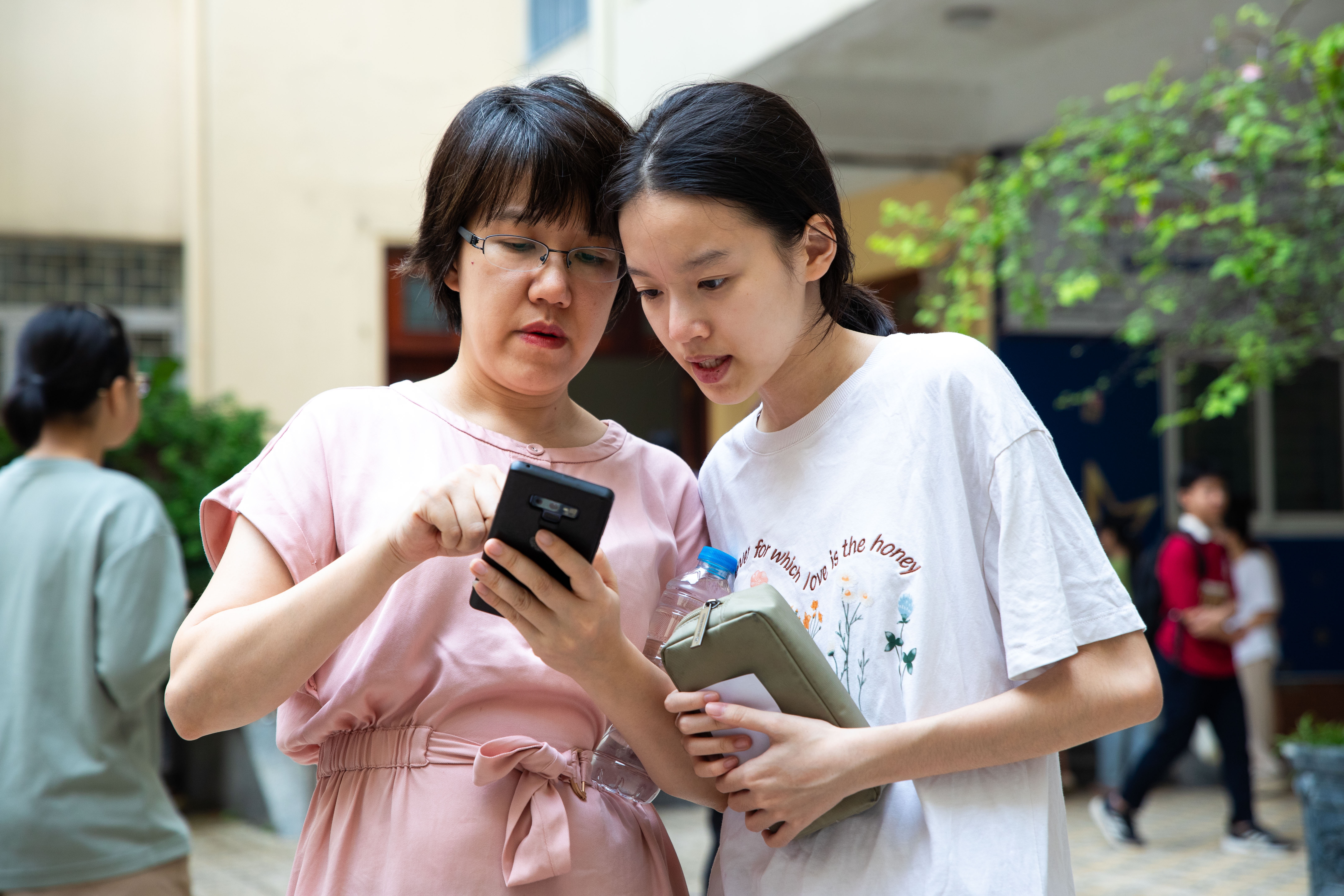 thi 10 chuyen Su pham anh 4