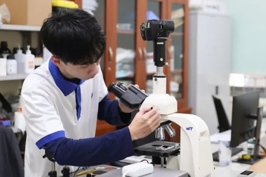 Goc khuat hoc sinh nghien cuu khoa hoc hinh anh