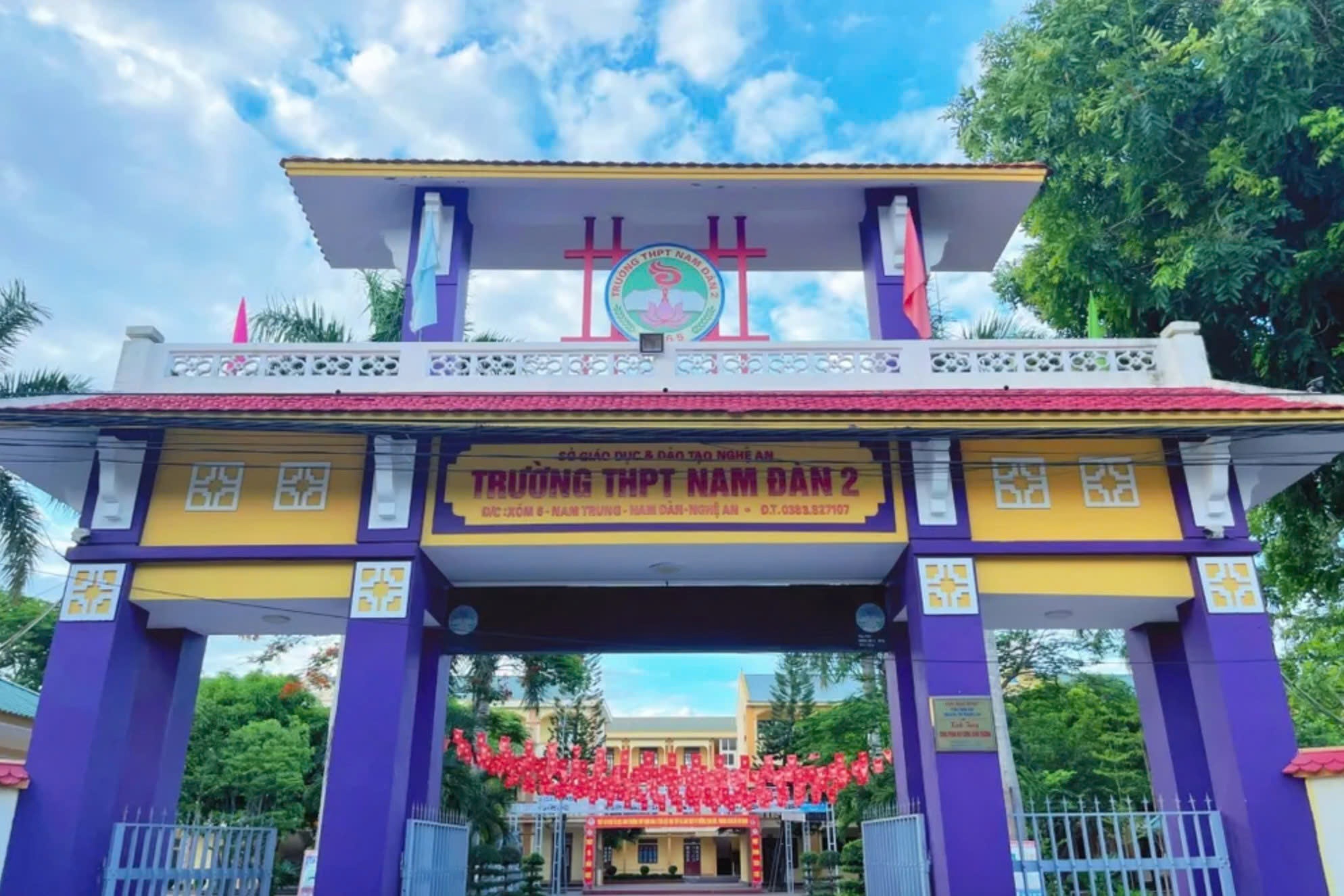 Truong len tieng vu giao vien noi 'hoc cho lam roi cung di lam thue' hinh anh