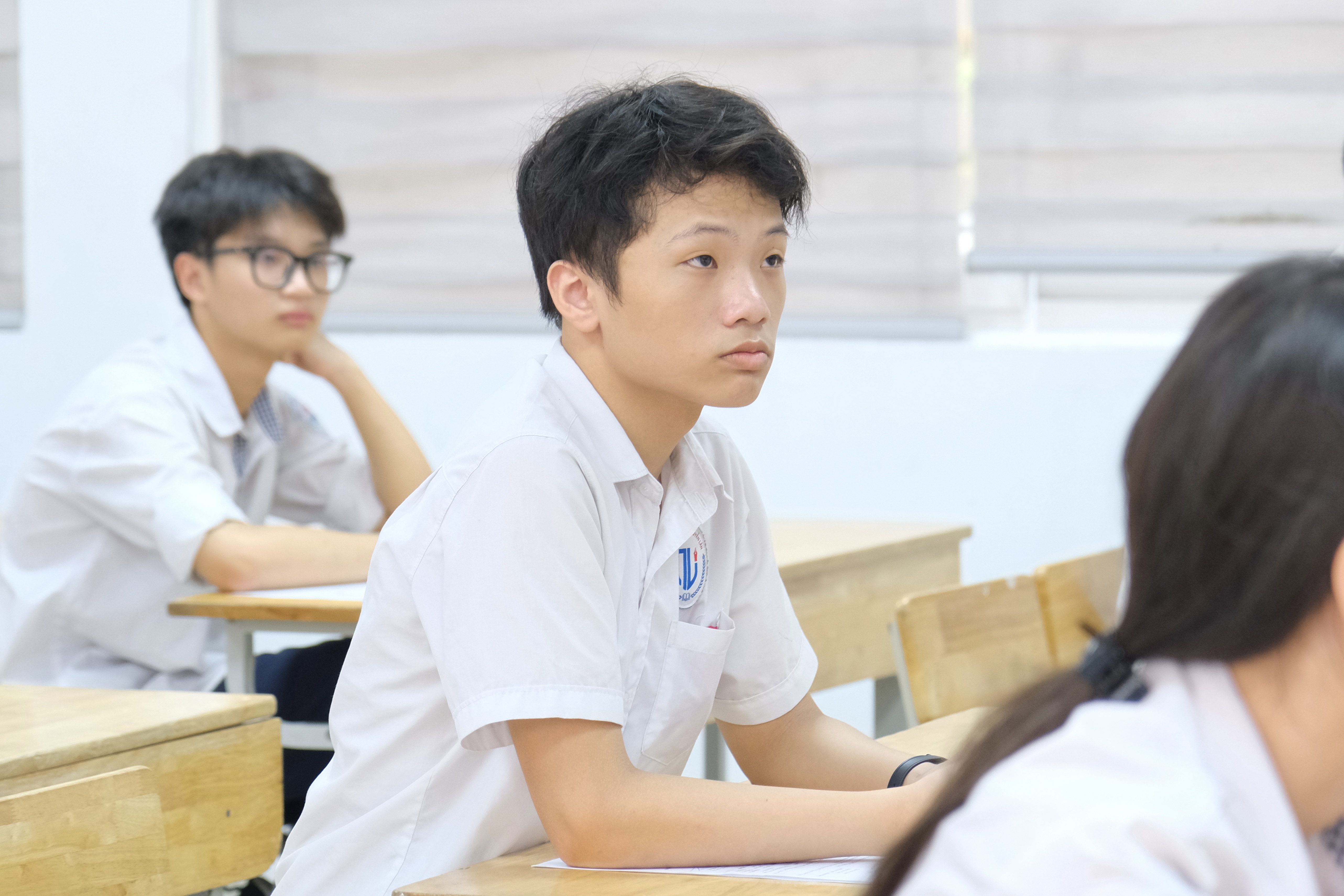 Diem chuan vao lop 10 chuyen tai Ha Noi cao nhat 42,75 hinh anh