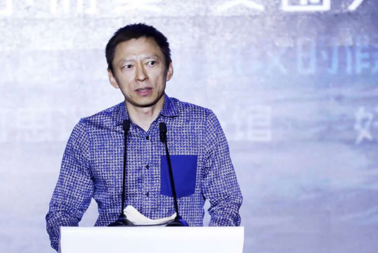 Loi khuyen 'nguoc doi' cua ty phu Trung Quoc hinh anh