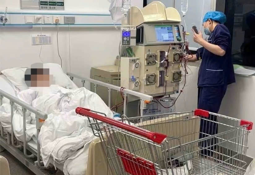 Bi kich cua thieu nien Trung Quoc sau khi bi phat squat 1.000 lan hinh anh