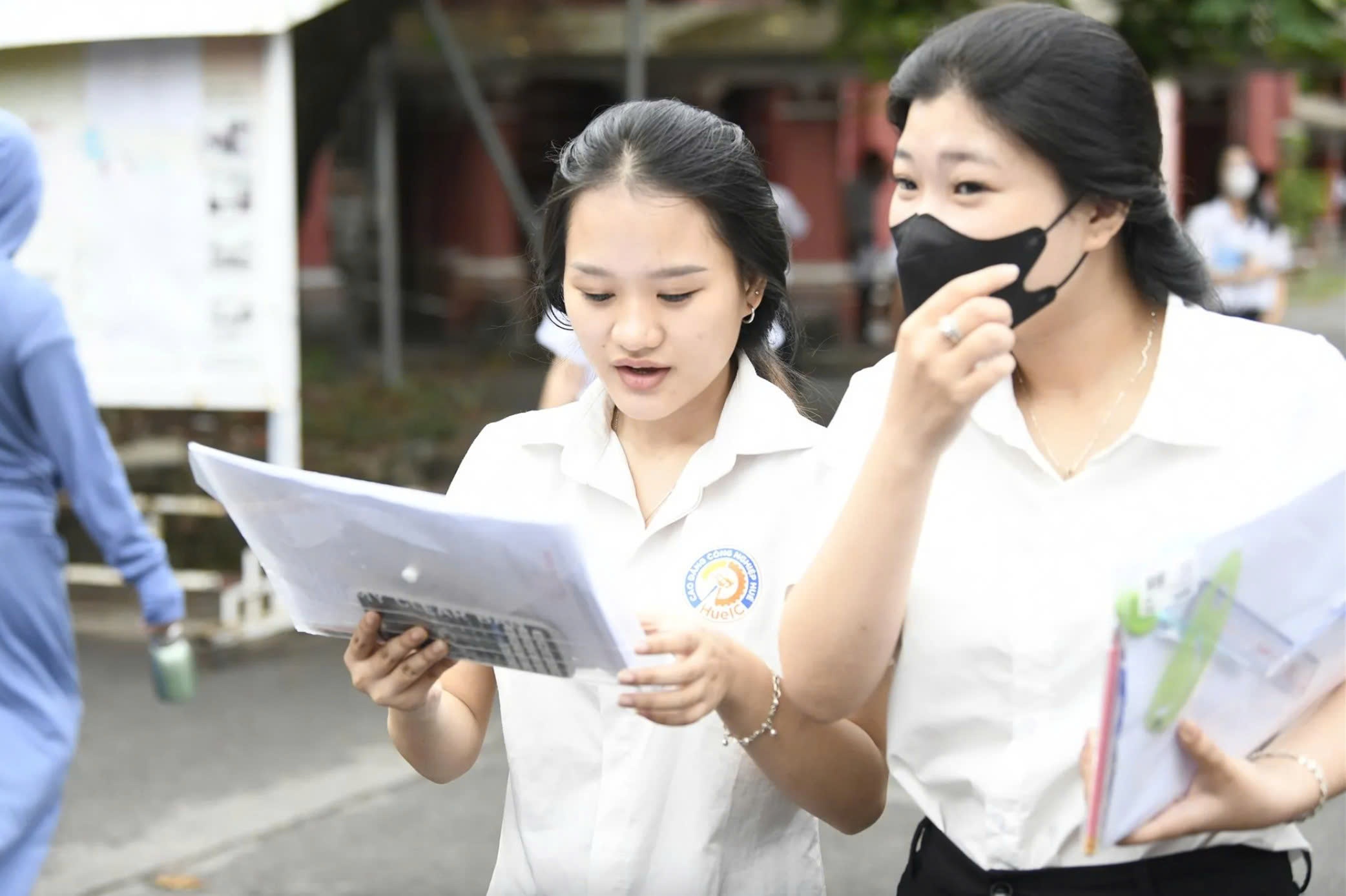 He luy cua de thi kho, 'kich cau' hoc them, day them tieu cuc hinh anh