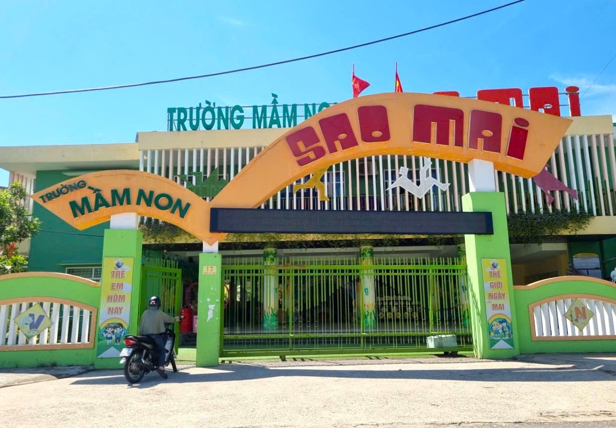 Phu huynh Da Nang buc xuc vi truong khong bat dieu hoa cho tre hinh anh