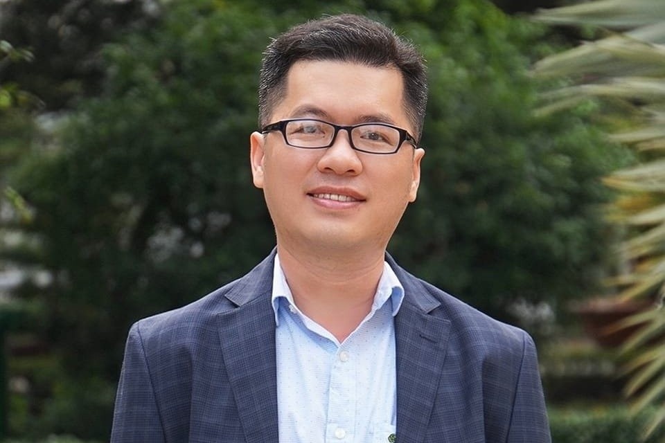 Ung vien giao su tre nhat nam 2025 co gi dac biet? hinh anh