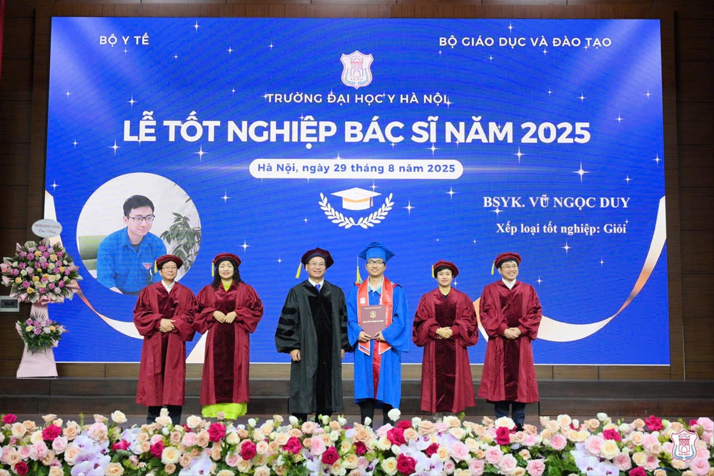 'Cua hiem' o Dai hoc Y Ha Noi hinh anh