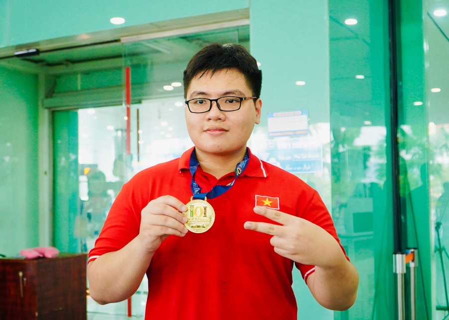 chu nhan Olympic quoc te anh 7