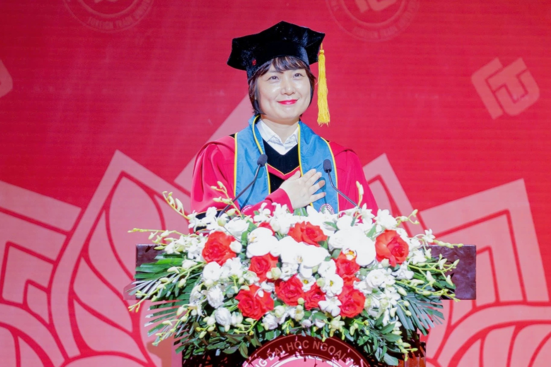 4 loi khuyen hieu truong Dai hoc Ngoai thuong gui tan cu nhan hinh anh