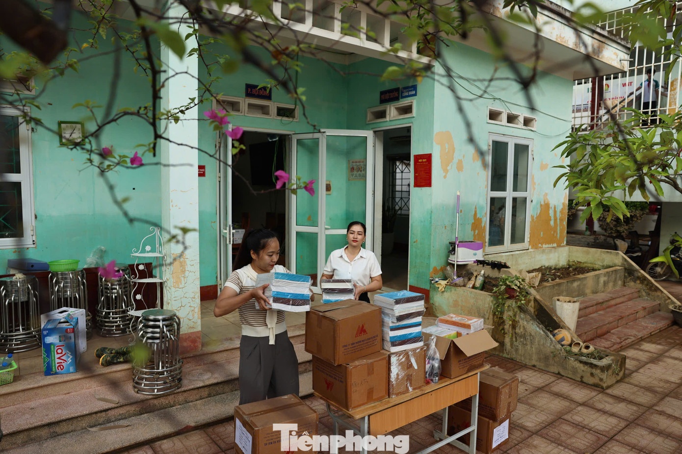Thai Nguyen lu lut anh 8