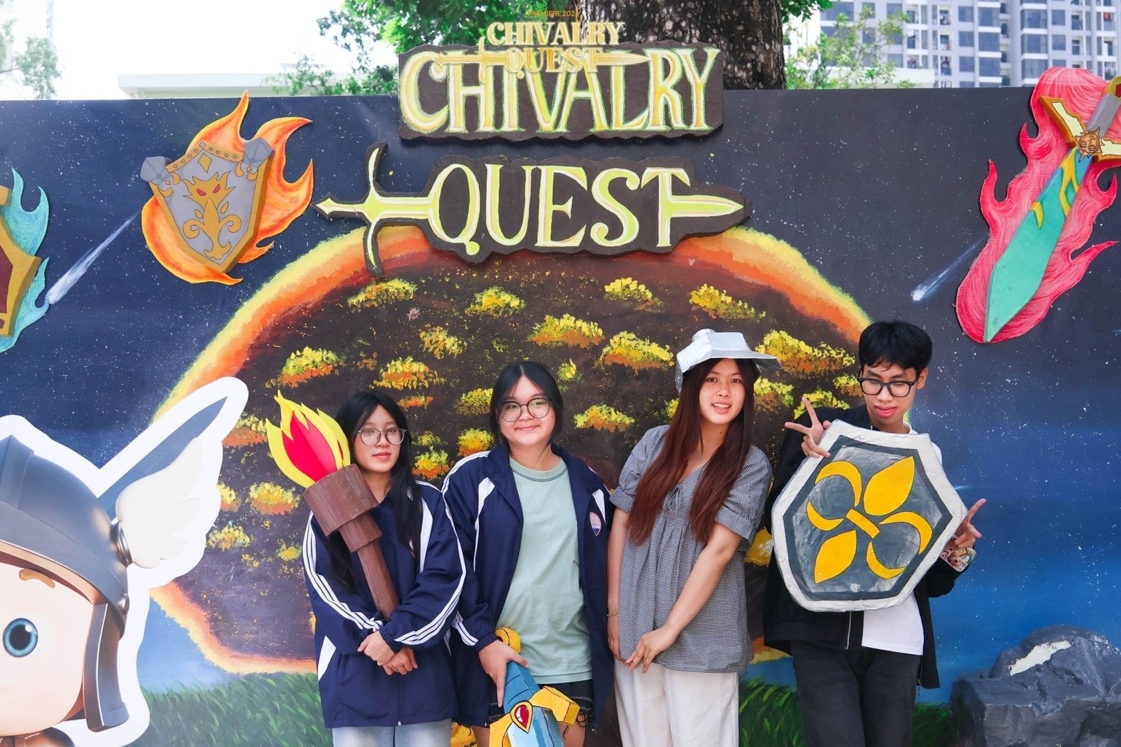 'Dem lua' thanh xuan ruc ro cua sinh vien Bao chi hinh anh