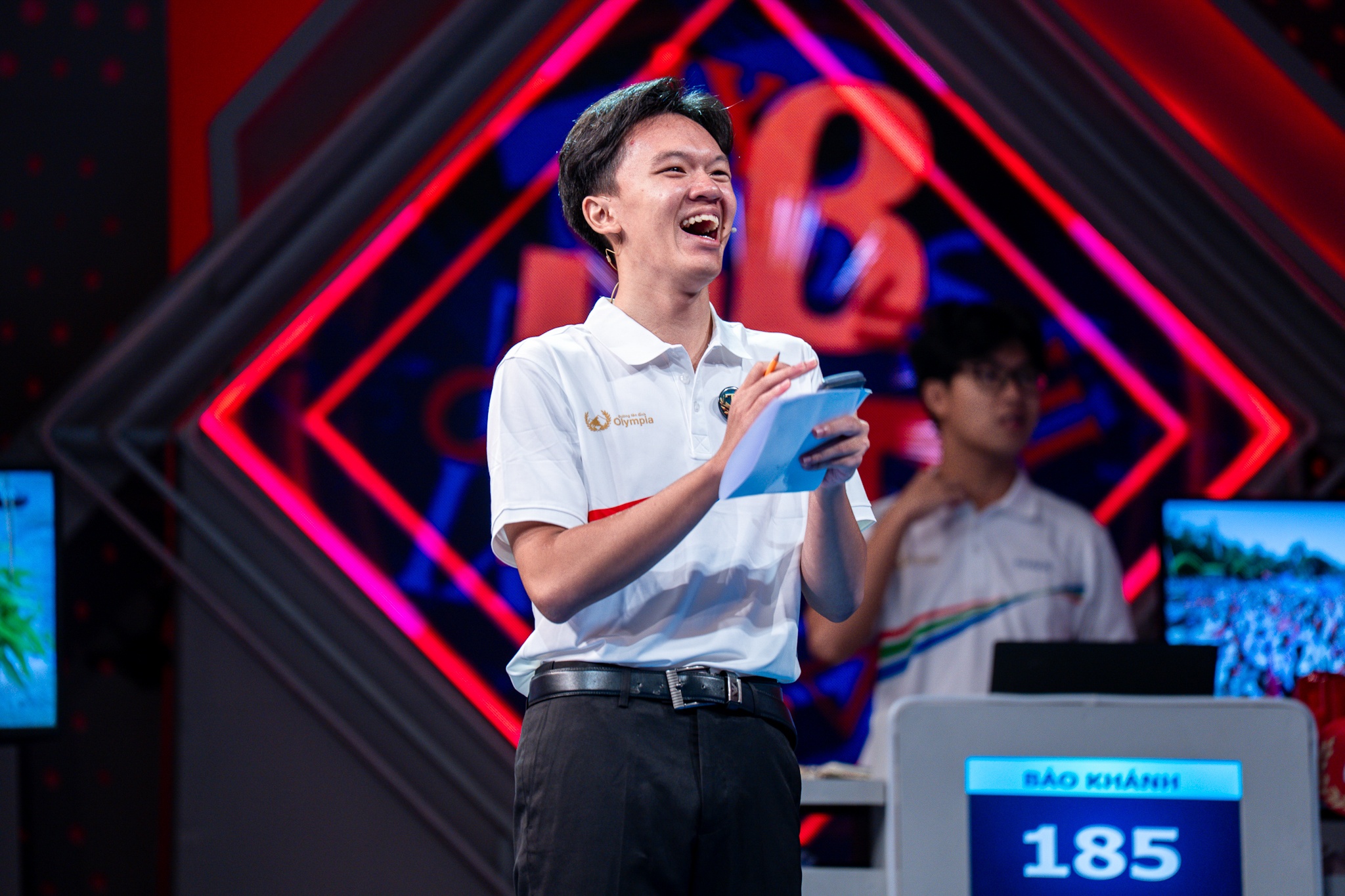 Giai thuong vat chat, tinh than cua a quan Olympia 2025 hinh anh