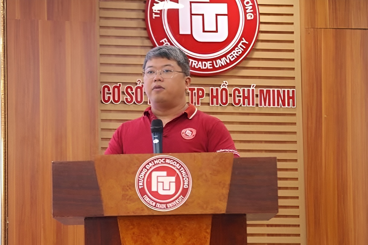 Tan giao su tre nhat Viet Nam 2025 39 tuoi hinh anh