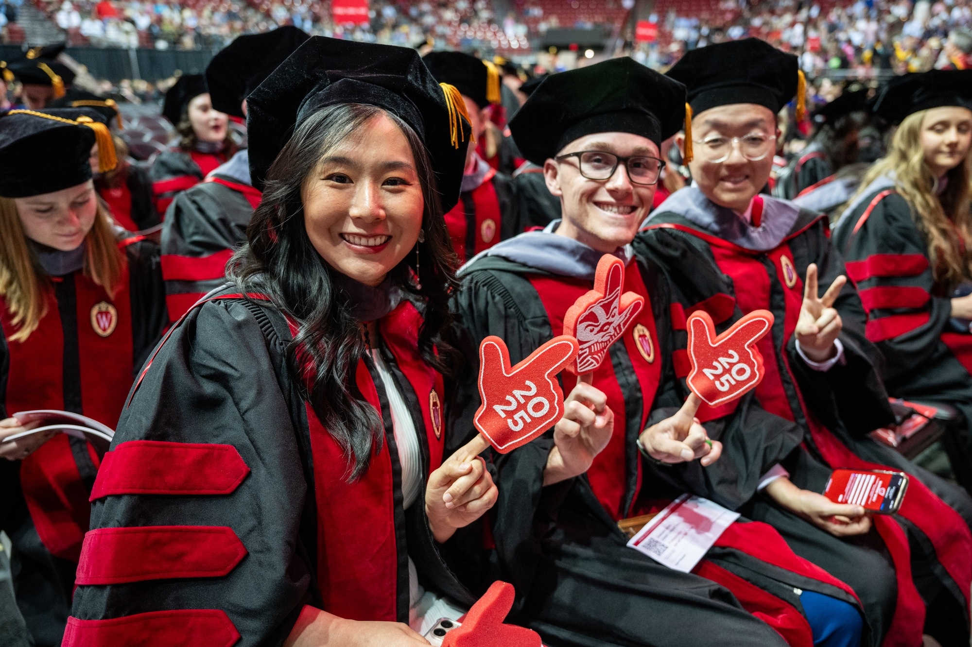 The he dua nhau hoc song bang vi so that nghiep o My hinh anh