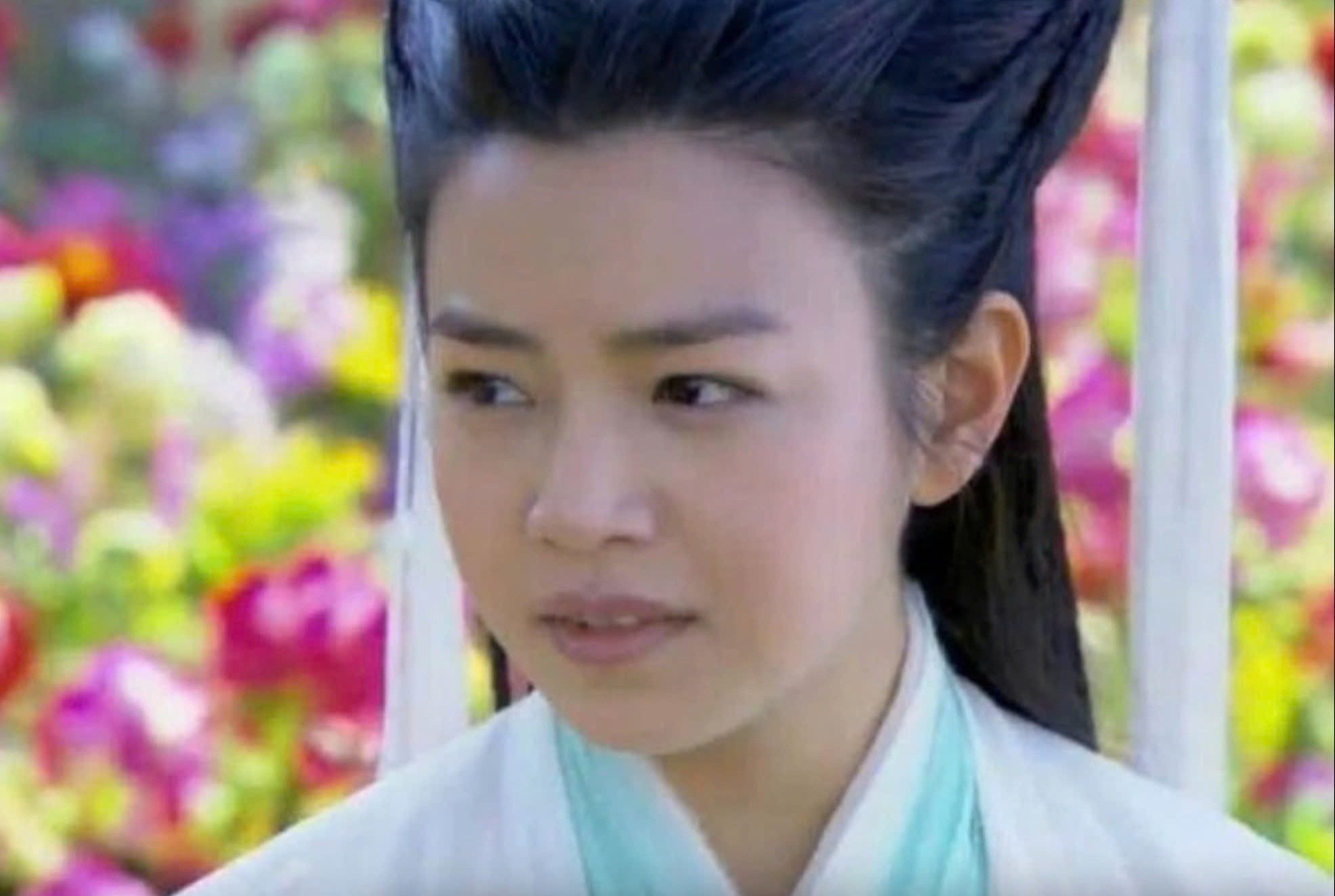 Tieu Long Nu xau nhat man anh: Bo bang dai hoc My de theo nghe thuat hinh anh