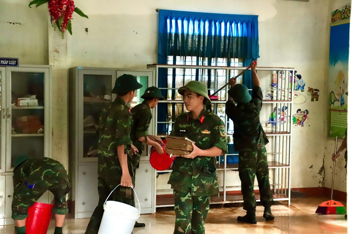 lũ ảnh 1 lu anh 1