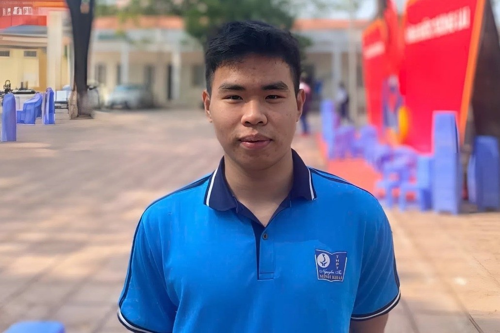 Nam sinh lop 12 dat diem SAT hiem co, thuoc nhom 1% the gioi hinh anh