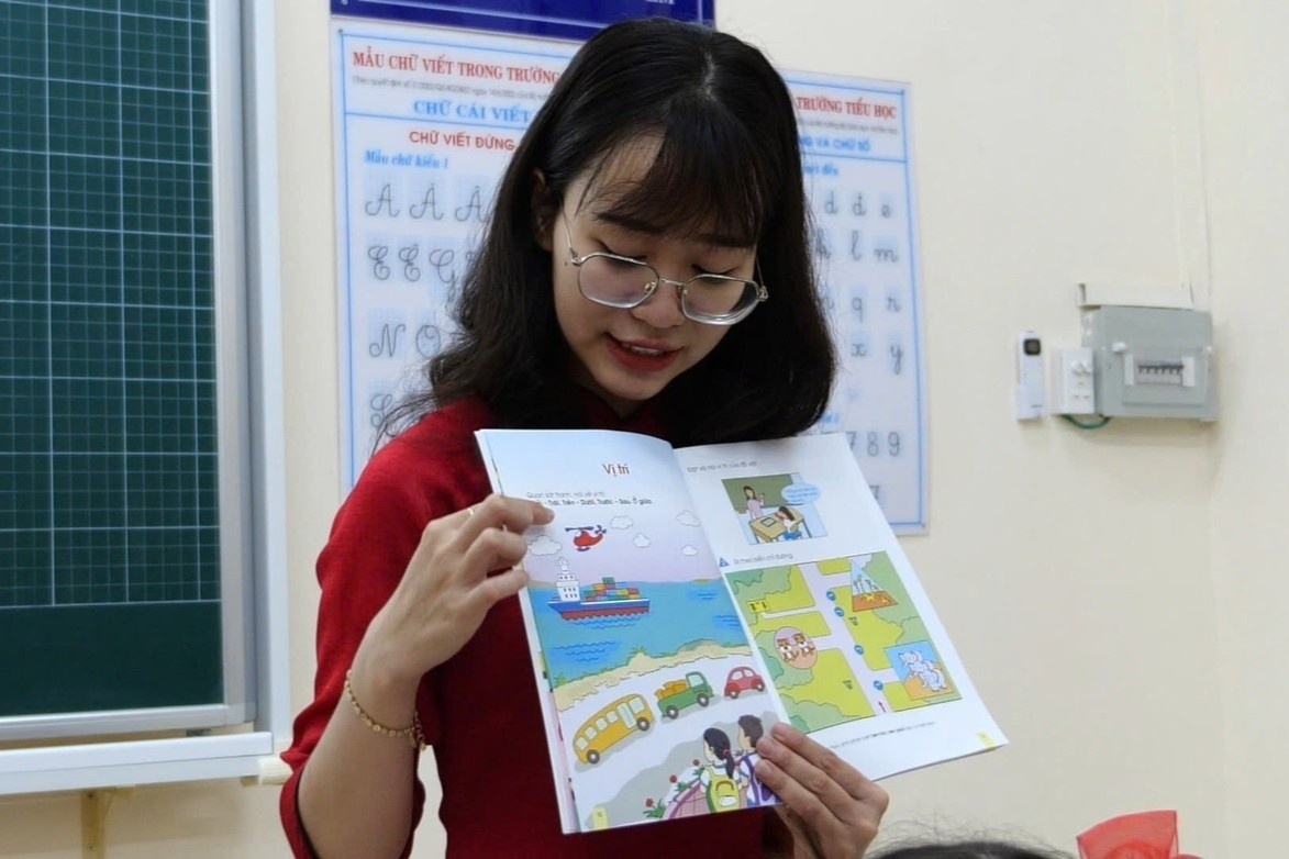 Mot bo sach giao khoa dung chung: Chon theo tieu chi nao? hinh anh