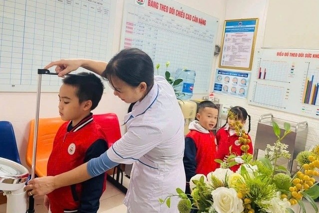 Phu cap uu dai toi thieu 70%: Tac dong gi toi giao vien tu nam 2026? hinh anh