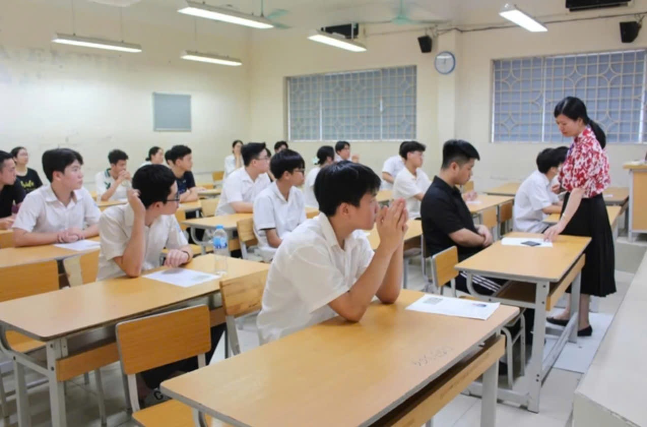 Da dang phuong thuc xet tuyen som vao lop 10 Ha Noi hinh anh