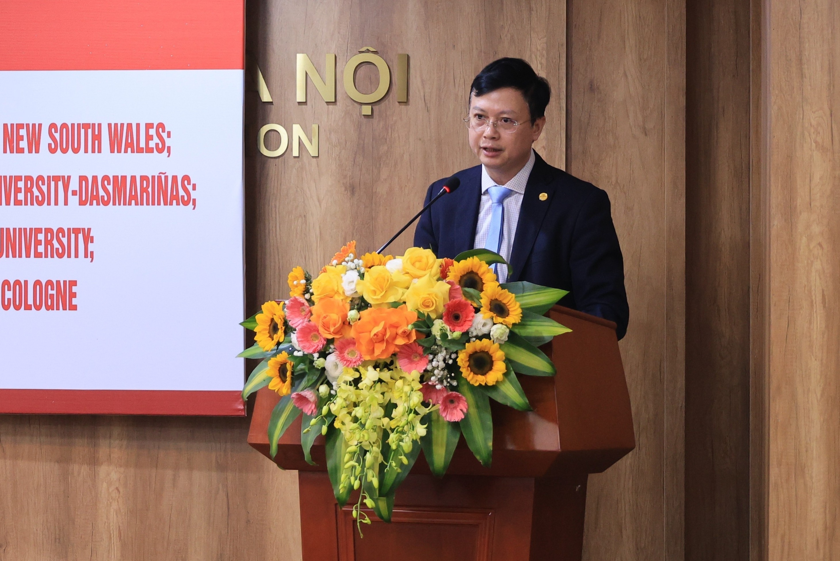 PGS Nguyen Van Hien duoc bo nhiem lam Giam doc So GD&DT Ha Noi hinh anh