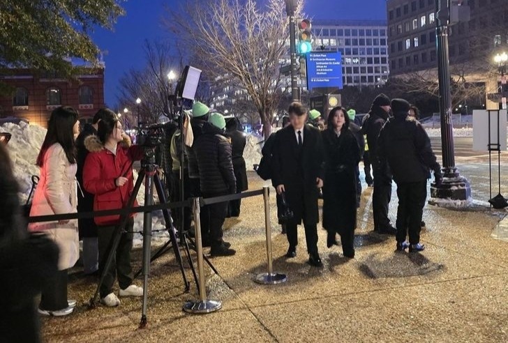 Hau due gia toc Samsung 3 nam khong dung dien thoai de vao dai hoc hinh anh