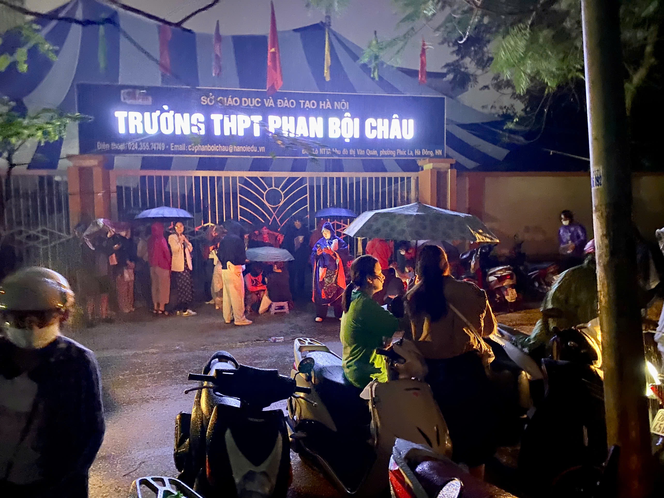 lớp 10 ảnh 4 lop 10 anh 4