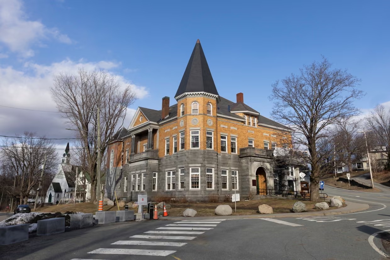 Thu vien ky la nhat Bac My hinh anh