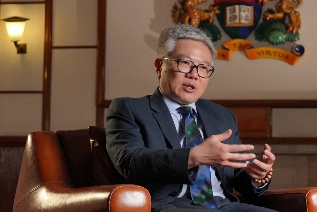 GS Ngo Bao Chau noi ly do gia nhap Dai hoc Hong Kong hinh anh