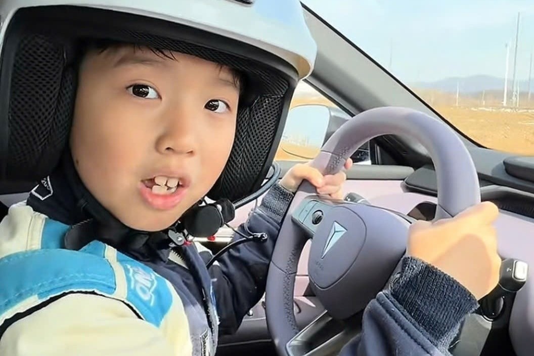 Tay dua xe rally chuyen nghiep tre nhat Trung Quoc moi 7 tuoi hinh anh