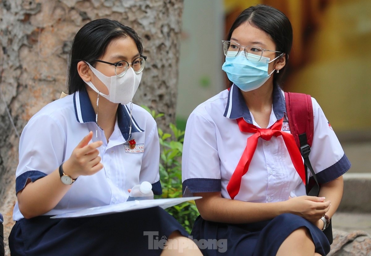 'Cuoc dua' vao lop 10 truong chuyen o TP.HCM hinh anh