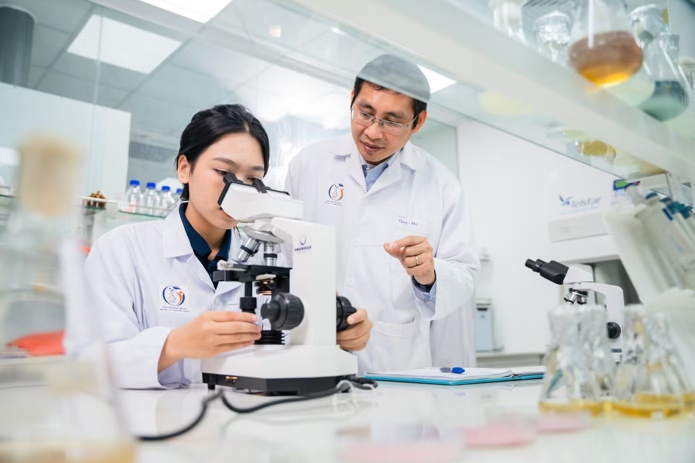 Nghien cuu sinh xuat sac duoc ho tro bac ty moi nam hinh anh