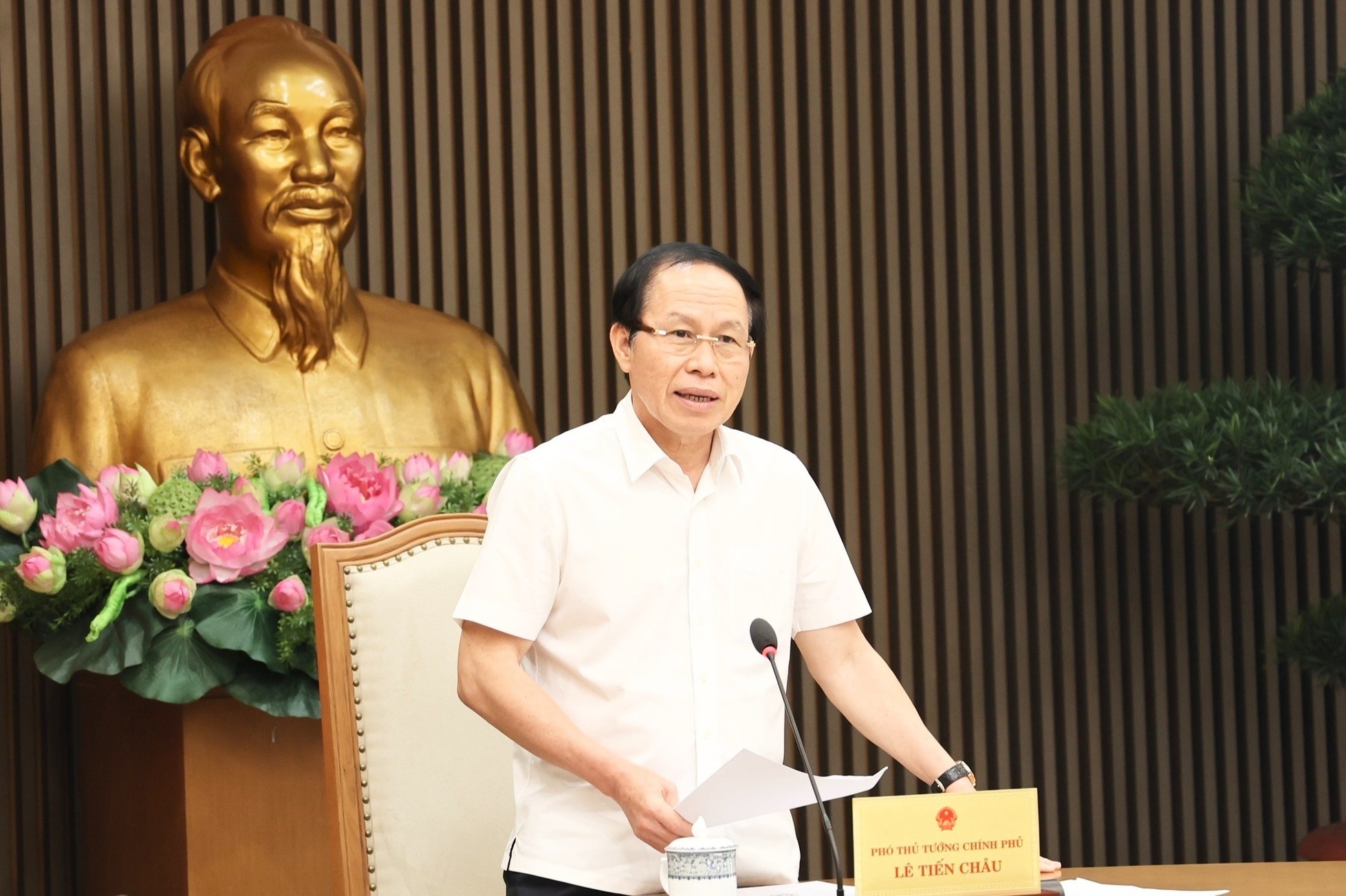 Pho thu tuong: Giao duc co diem sang nhung con 'diem mo' hinh anh