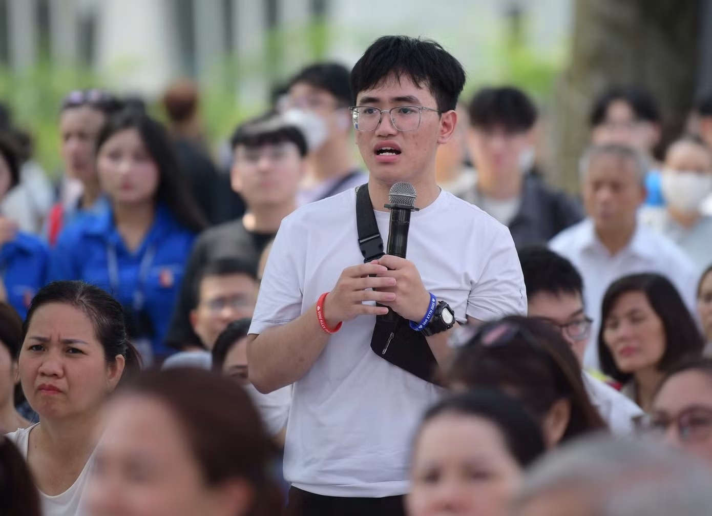 Nganh hoc xuong song tiep tuc 'that sung' hinh anh