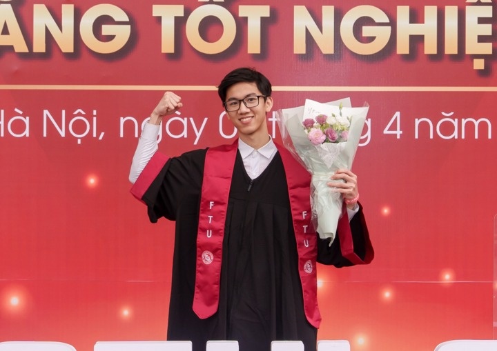 Nam sinh anh 1