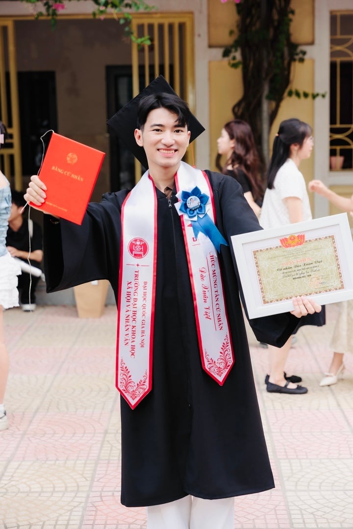 &aacute; khoa ảnh 2