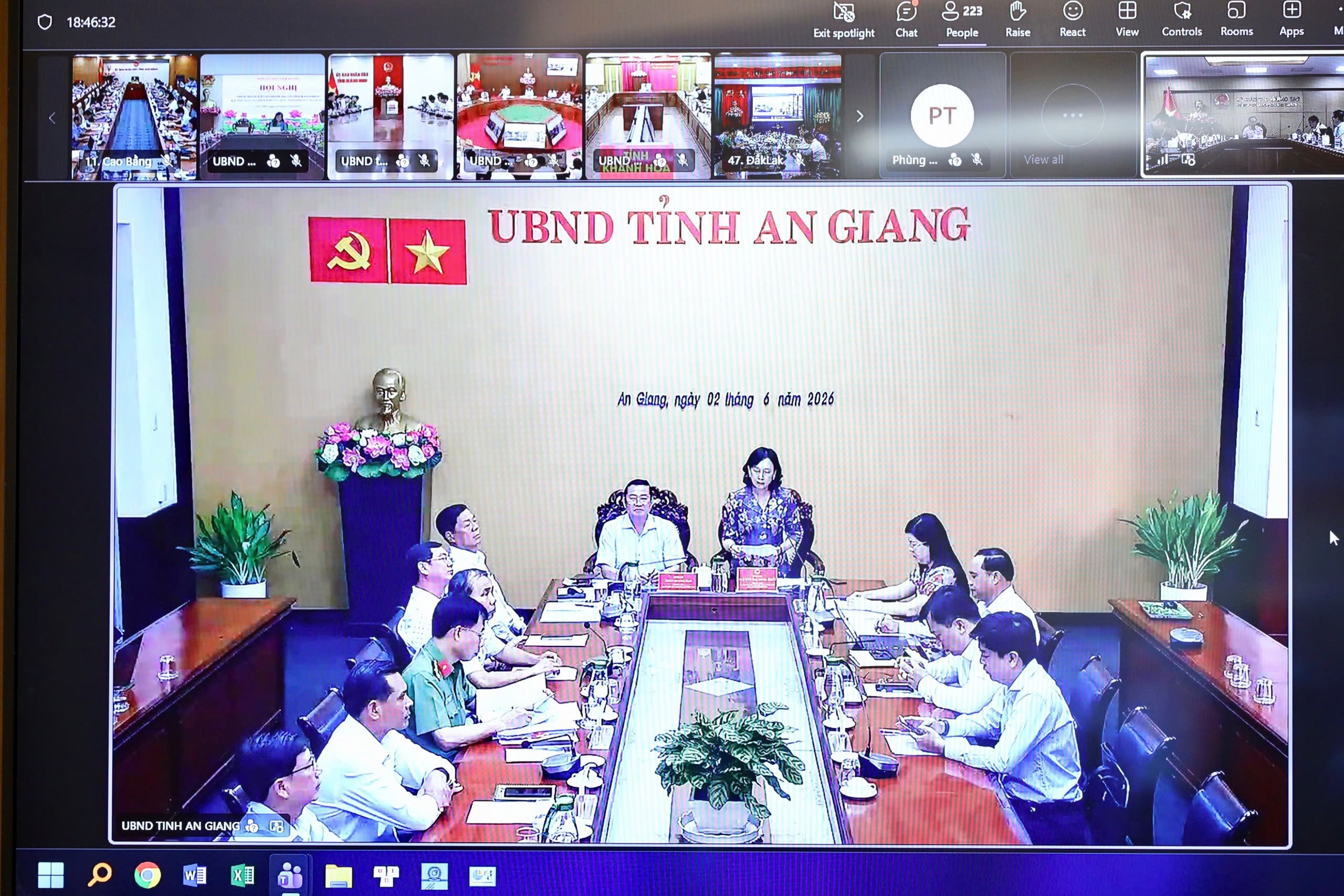 gian lan anh 2