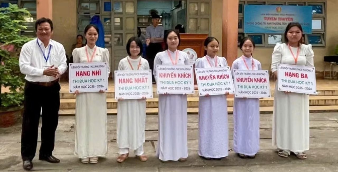 nữ sinh ảnh 4 nu sinh anh 4