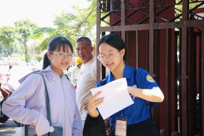 Nu sinh 16 tuoi la dai bieu tre nhat Dai hoi Doan toan quoc hinh anh