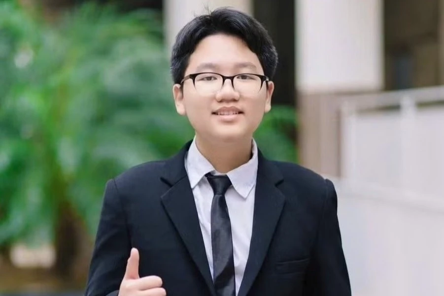 Cu 'quay xe' khien nam sinh tro thanh thu khoa chuyen Dia ly hinh anh