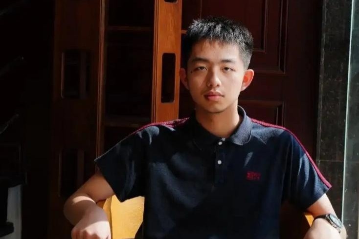 Nguoi duy nhat trong 7,2 trieu thi sinh dat diem tuyet doi mon Toan hinh anh