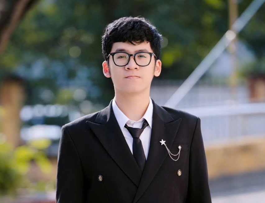 thu khoa anh 10