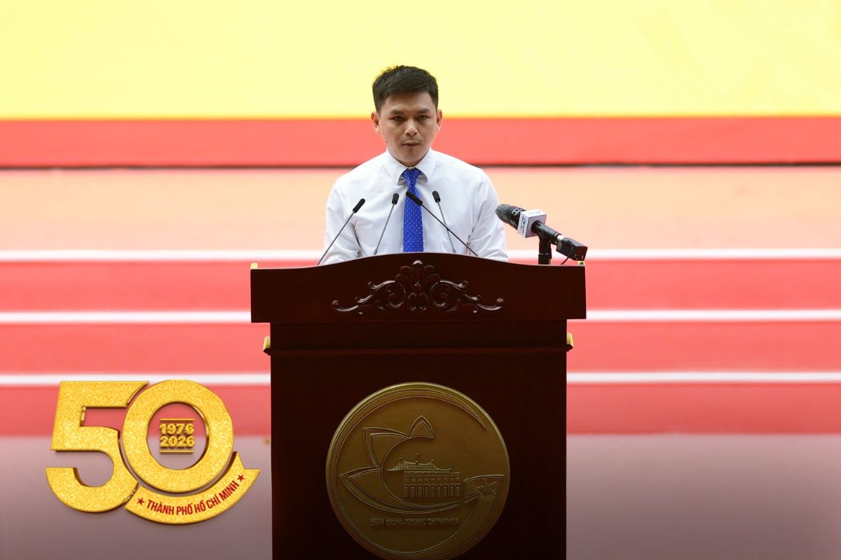 Nguoi tre TP.HCM 'dan than, dam nghi, dam lam, dam doi moi' hinh anh